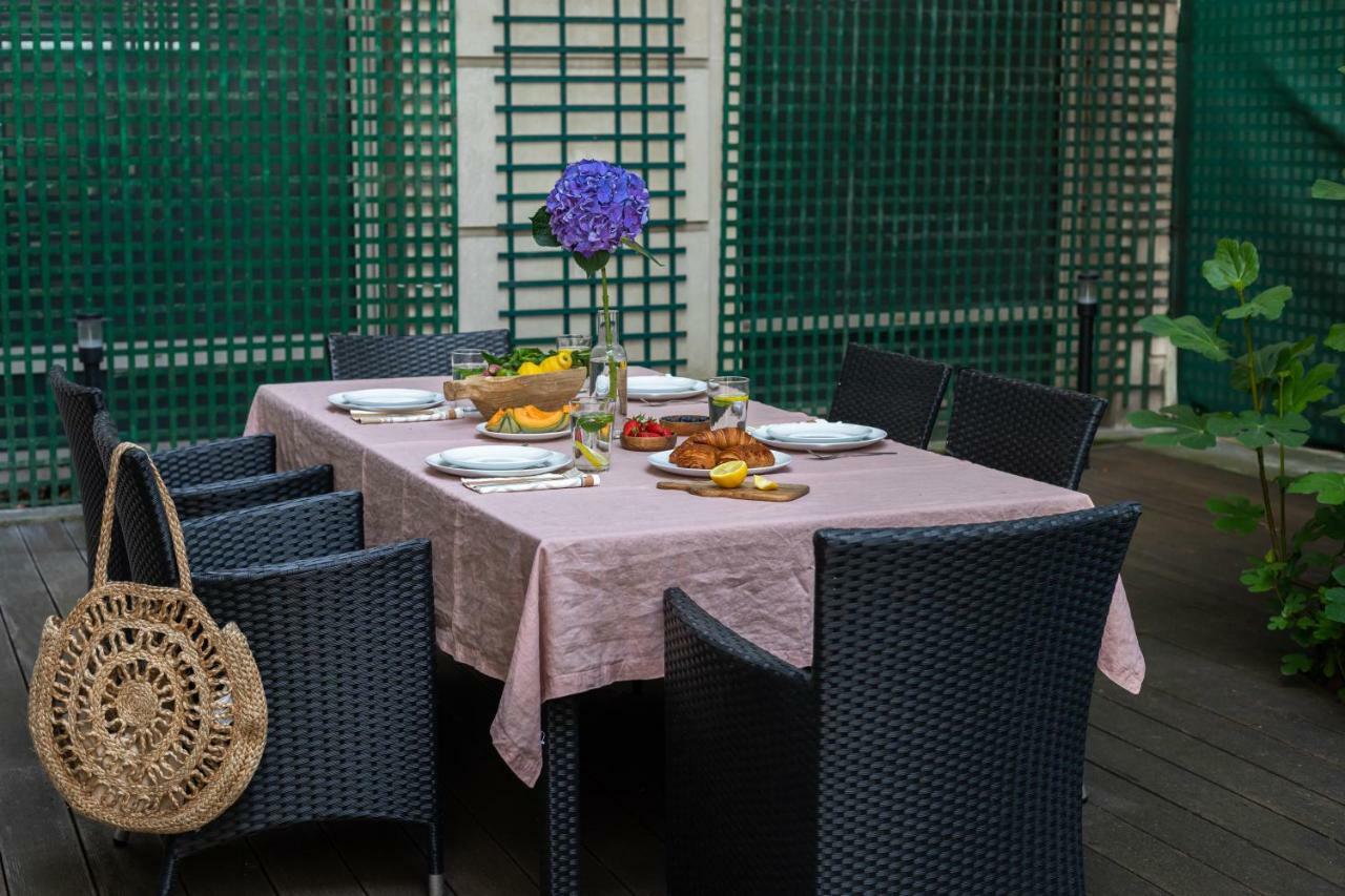 Milestay Champs Elysees Paris Exterior photo